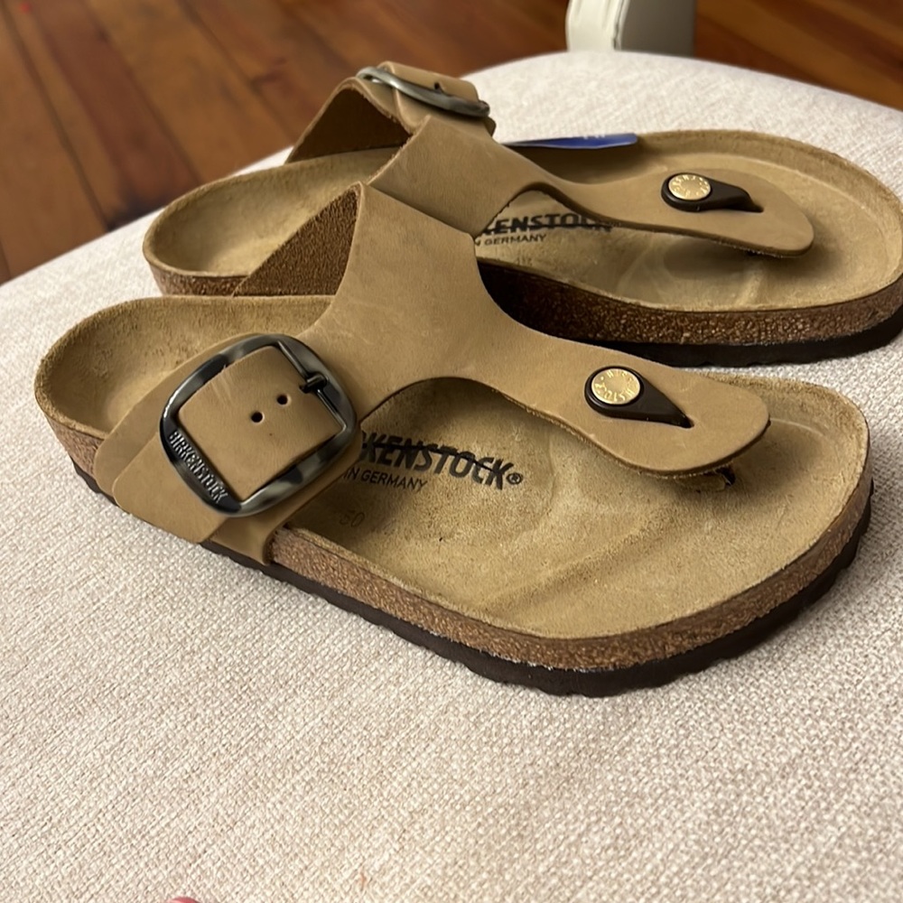 Birkenstock Gizeh Torty Big Buckle Sandal - Picture 7 of 10